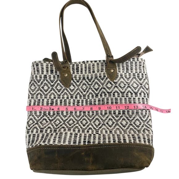 Myra Bag Leather Embroidery Shoulder Bag Tote Boho Aztec Western Brown White - Picture 13 of 16